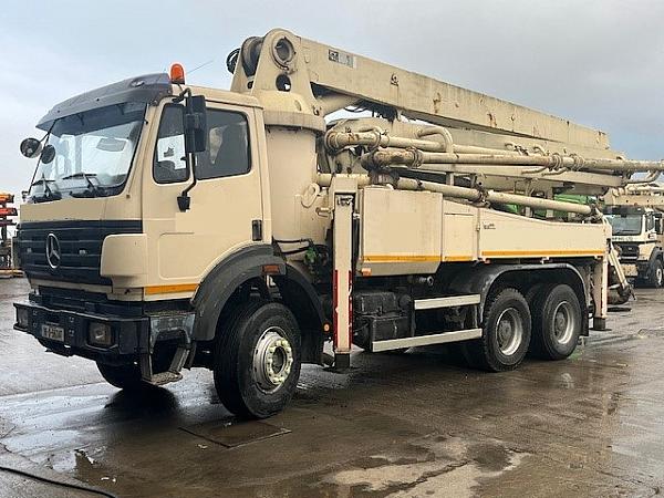 SCHWING KVM 32/4  on Mercedes